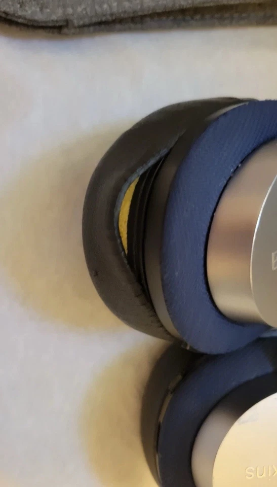 *broken As-is One Side Works Read* Bowers & Wilkins PX5 On Ear Headphones - Image 2 of 4