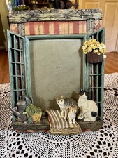 Vintage Hand Painted Resin 3D Floral  Kitty Cat Picture Frame 7x5 Opening