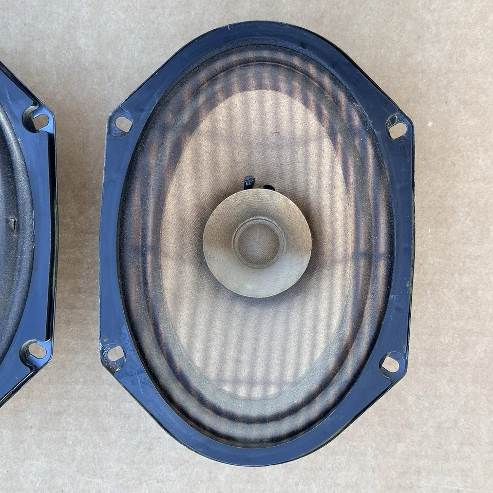 Juego de altavoces traseros 1980 1981 1982 1983 1984 1985 1986 Ford F150 F250 Bronco OEM Foto 4 de 4