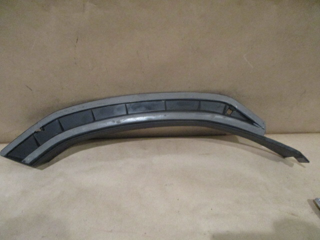 Lamborghini Urus 2019 -Support For RH Rear Wheel Arch Cover Front Section