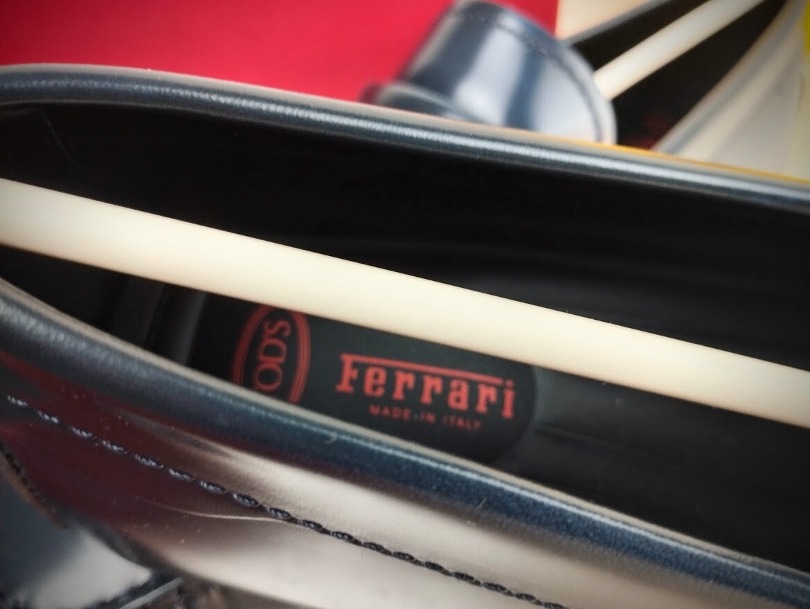 mocassin tod's ferrari