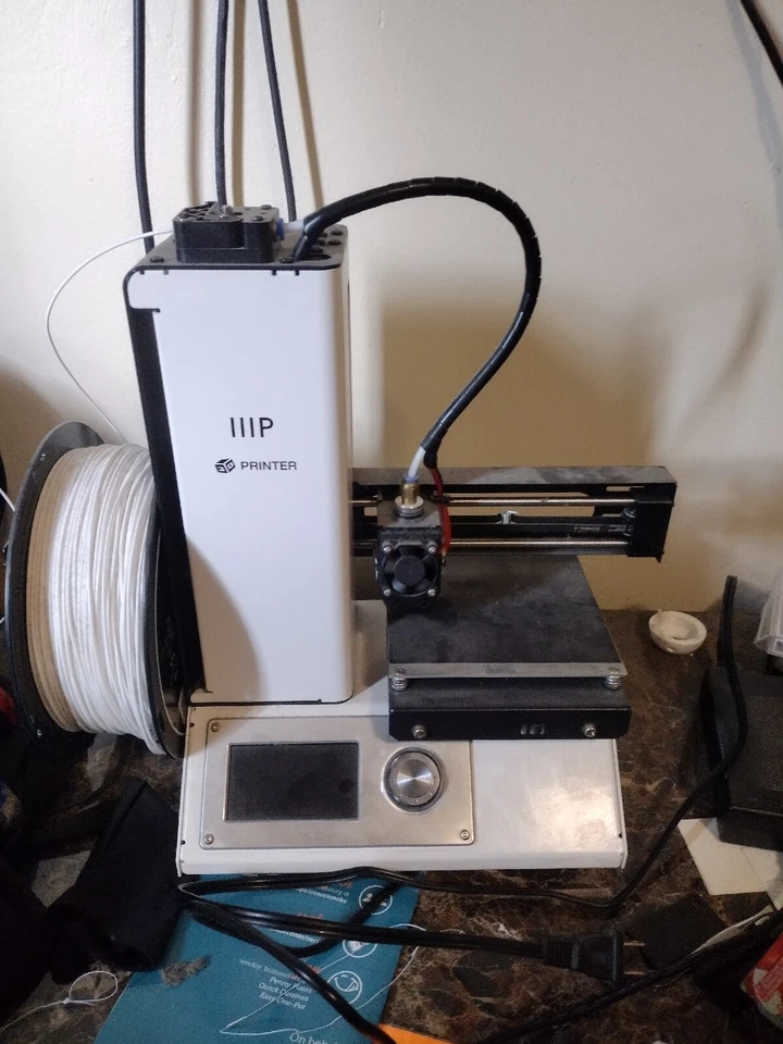 Monoprice 15365 Select Mini 3D MP 200 V2 Printer - Image 2 of 3