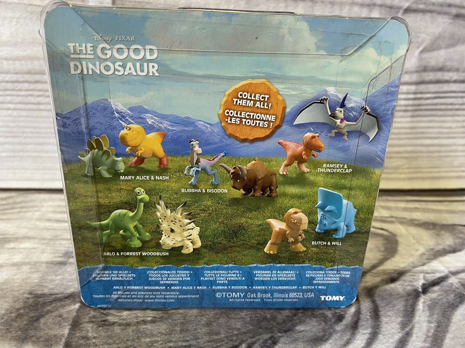 WILL THE GOOD DINOSAURS TOYS DISNEY PIXAR NIP.