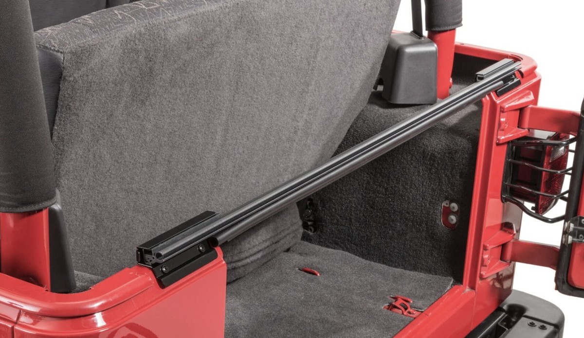 Jeep CHRYSLER OEM 97-06 Wrangler Tail Gate-Seal Strip
