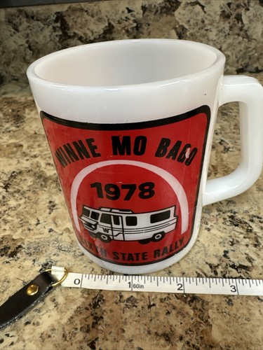 Vintage Federal Milk Glass Mug Cup 1978 WinneBago MO Sixth State Rally USA - Picture 9 of 11