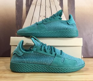 pharrell tennis hu true to size
