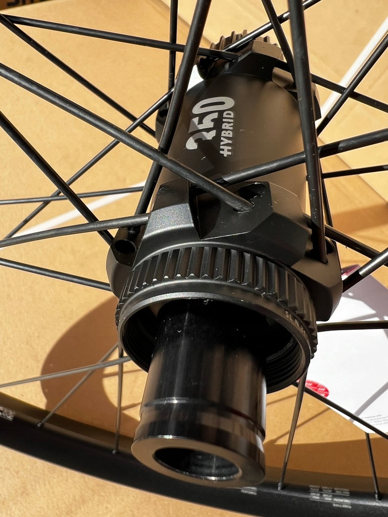 DT Swiss HX 1700 Hybrid LS Mullet Wheelset 29"/27.5" a E-MTB Boost