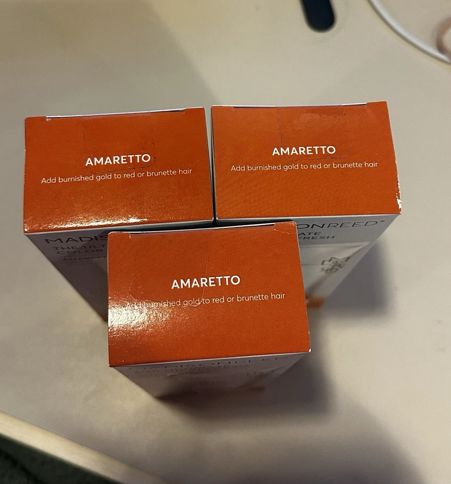 Madison Reed Ultimate Color Refresh Color Reviving Gloss Novo Amaretto CONJUNTO DE 3 - Imagem 2 de 4