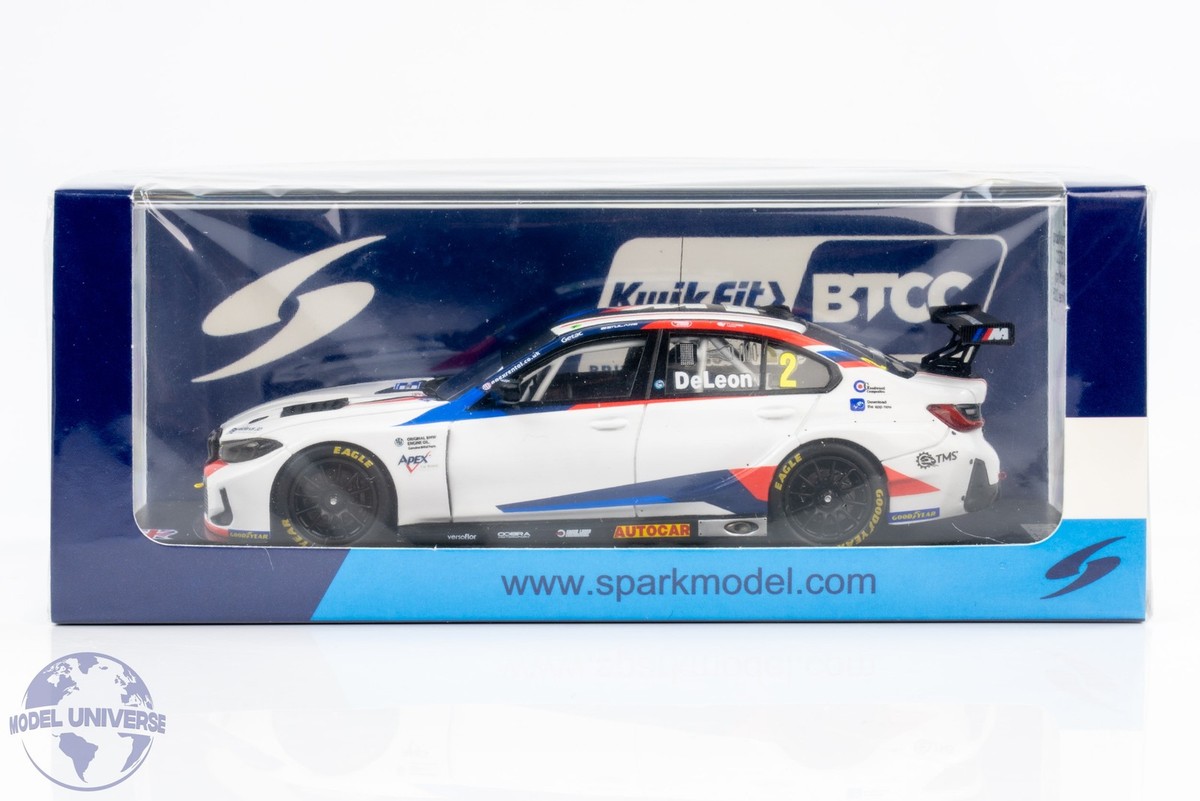 Spark 1:43 - BMW 330i M Sport West Surrey Racing No.2 Daryl DeLeon