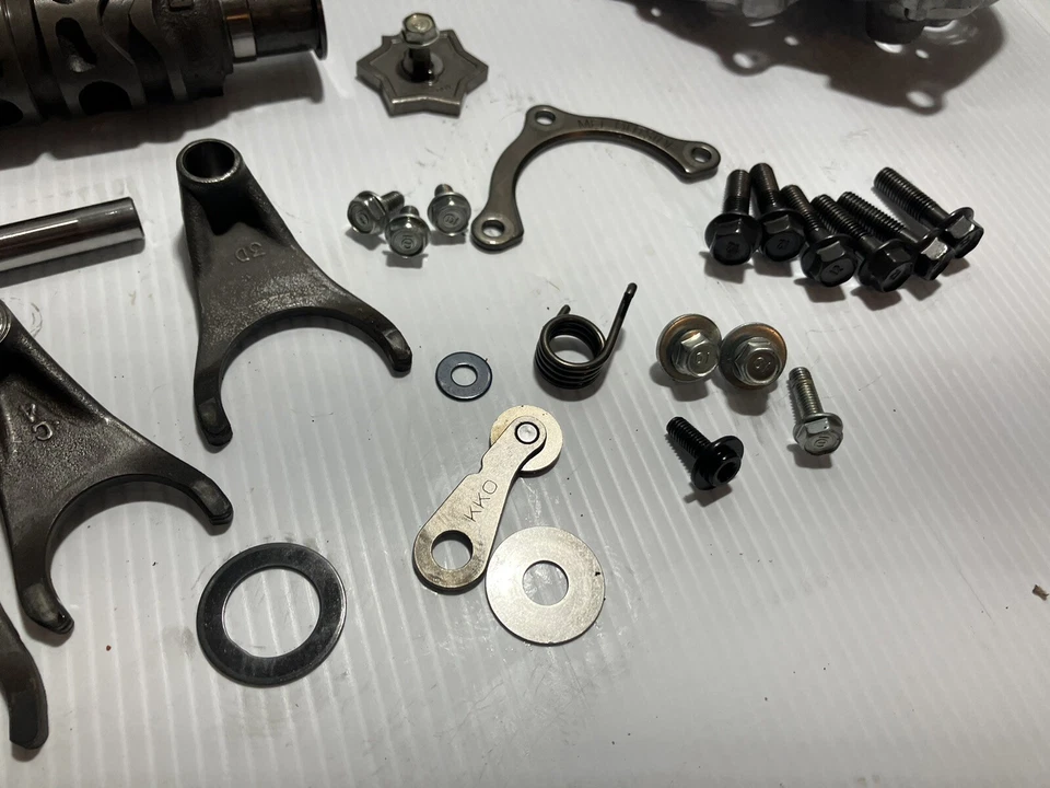 Honda Cbr 1000rr 2004 transmisión (OEM) Foto 4 de 4