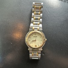 Gucci GG 9000M Watch Wristwatch Quart Silver Gold Two Tone FOR PARTS OR REPAIR