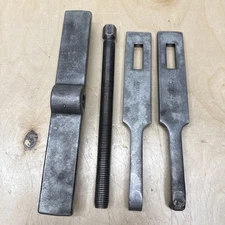 PROTO 4226 HEAVY DUTY GEAR / HUB PULLER 4017 (1 Cracked) NARROW ARMS *For Parts*