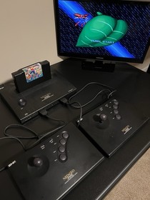 Neo Geo AES Console Low Serial Number  #19354 - 2x Old Style Sticks + 2 Games