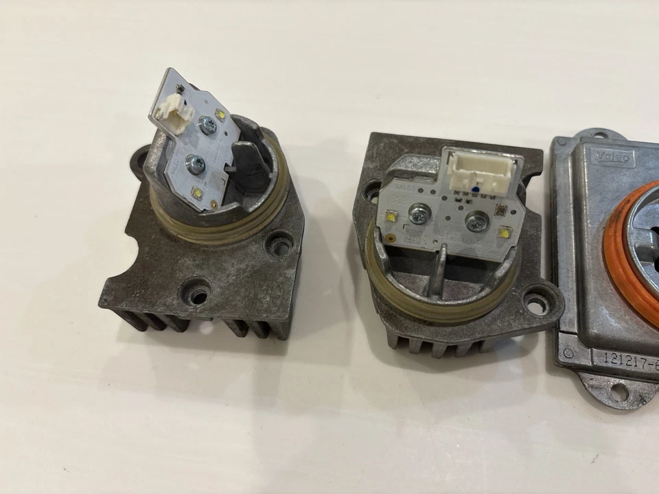 2013-2015 BMW X1 Left Headlight Head Light Xenon Ballast Control Module Set OEM - Image 4 of 4