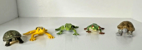 Safari Ltd Good luck MINIS 4 frogs 1 turtle - Picture 1 of 3