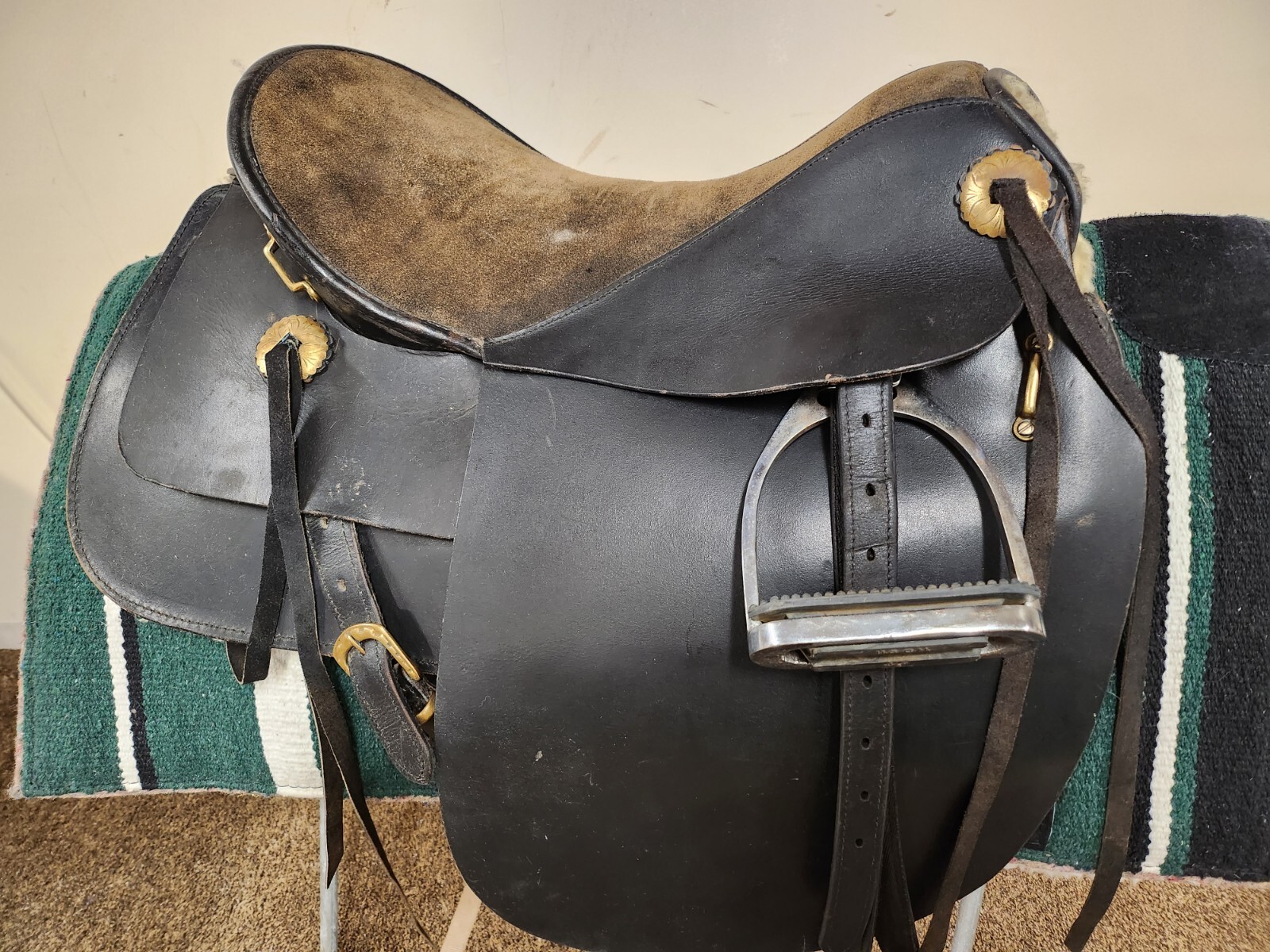 Nice used Trooper Plantation style trail saddle with extras! eBay