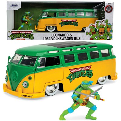 31786) Jada 1:24 - Hollywood Rides - Ninja Turtle Leonardo & 1962 Volkswagen Bus