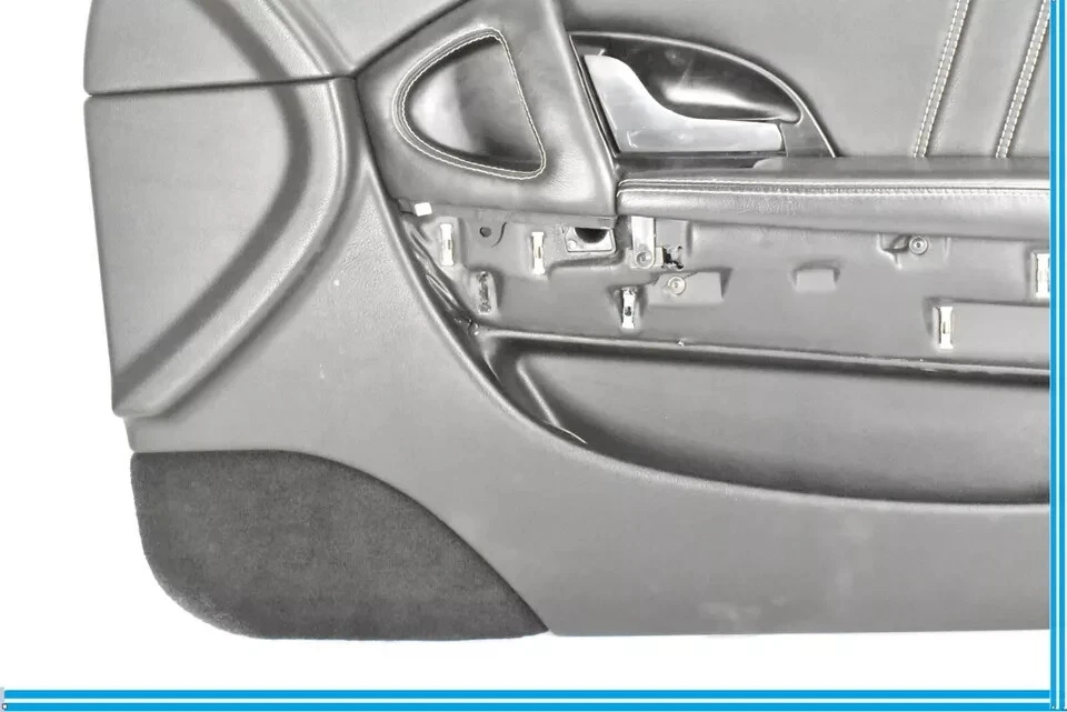 03-13 Maserati Quattroporte M139 Front Right Side Interior Door Panel Black OEM - Image 4 of 4