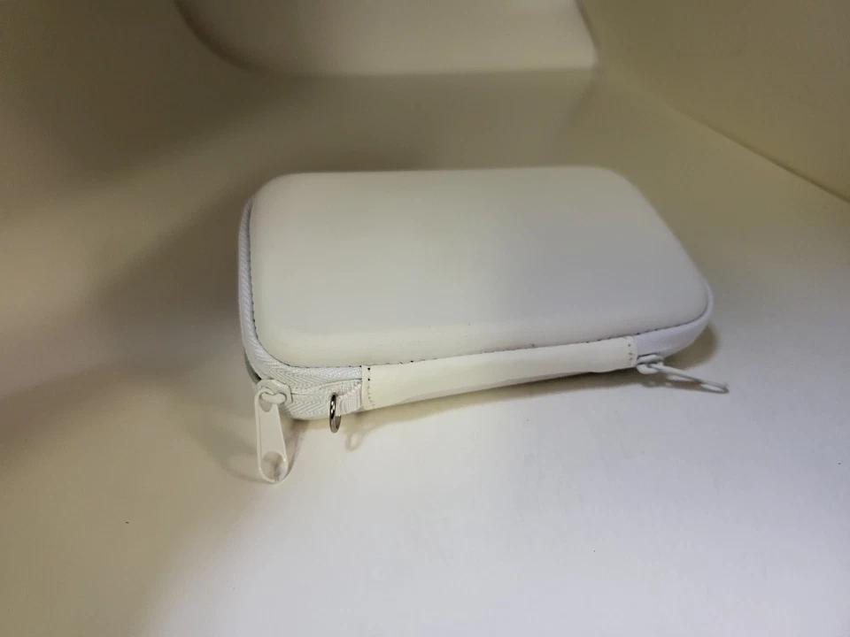 NEW White Travel Bag Carrying Case Purse + Wrist Strap for Sony PSP Go #YY11 - Image 3 of 4