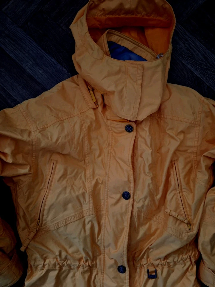 Vintage Ladies Yellow Ski Jacket By CB Sports. Quality 1980s Size USA 6 UK 10 - Image 4 of 4
