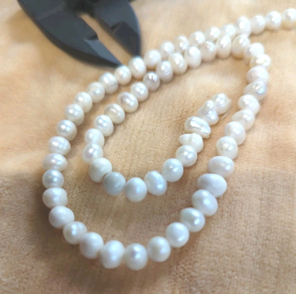 White Natural Freshwater Ringed Rice Pearl Beads, 4mm Cultured Bead Strand, 11" - Image 4 of 4