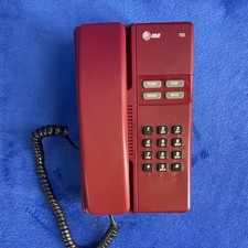AT T 700 Red Corded Telephone Vintage 1992 Flash Tone Redial Mute Ringer Control