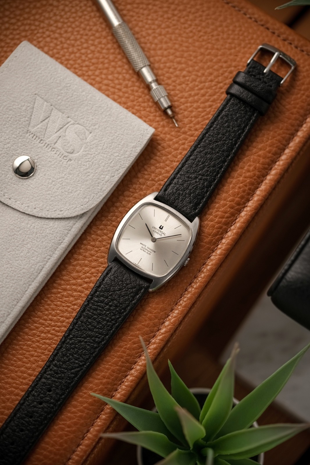 Universal Geneve White Shadow Rectangular, ref. 8… - image 2