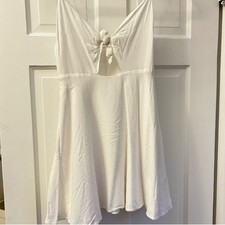 Forever21 White mini dress with front tie detail #minidress