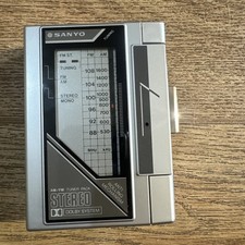 Sanyo M-g34dt Walkman With Tuner Pack And Carry Case