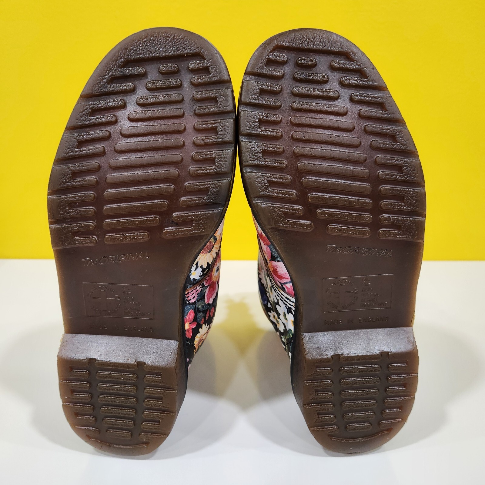 💥Dr. Martens Doc England MIE Rare 90's Vintage Dark Floral 1460 Boots UK3 US5💥 thumbnail 8