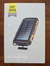 Solar Power Bank - Long Battery Life Flashlight Edition