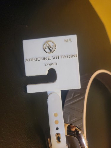 NEW Adrienne Vittadini Logo Reversible Belt. Size M/L 38" - Picture 2 of 6