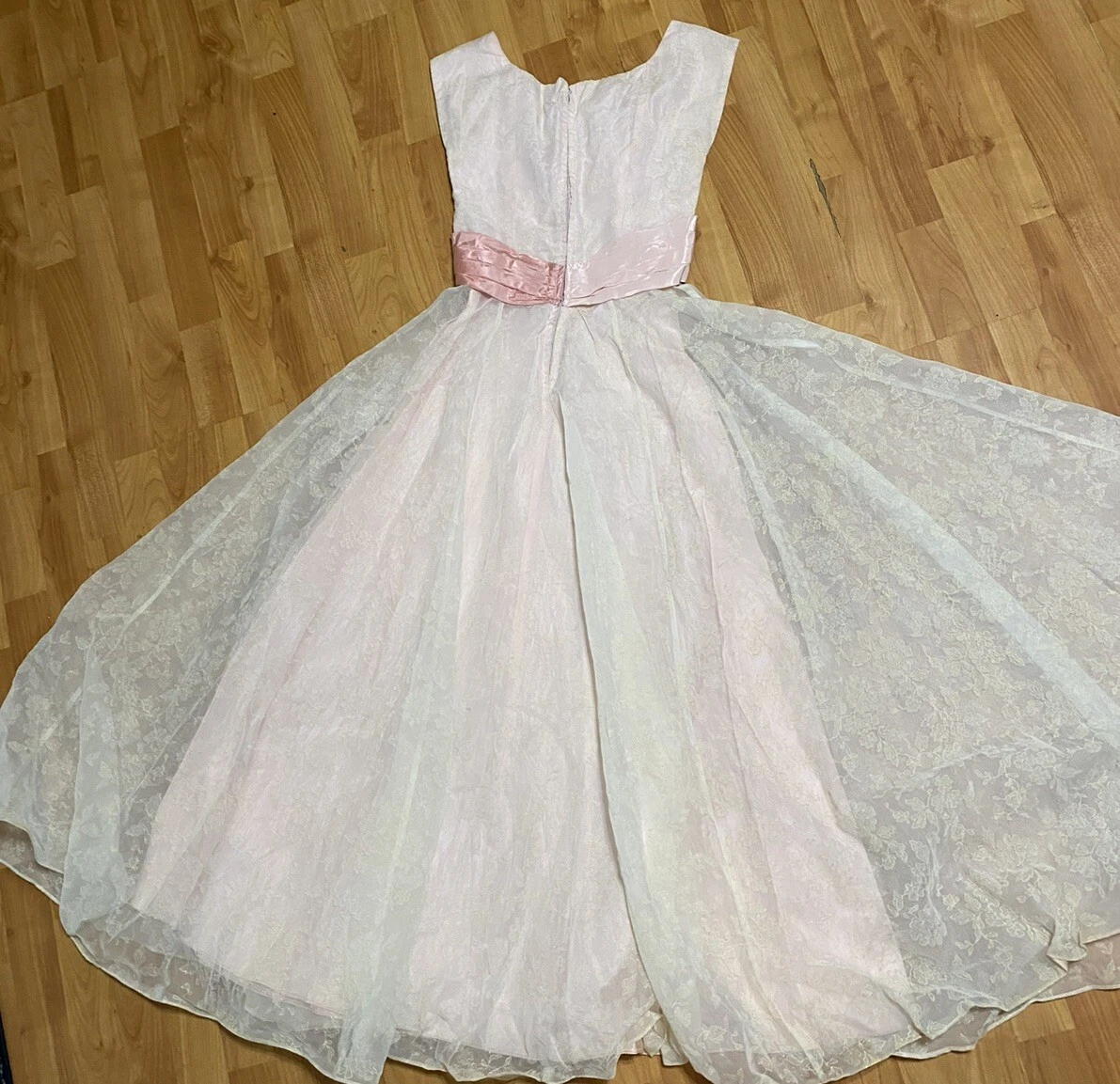 OFF WHITE Abito da sera vintage anni '50 rosa spento bianco vestibilità floreale svasata pinup rosa