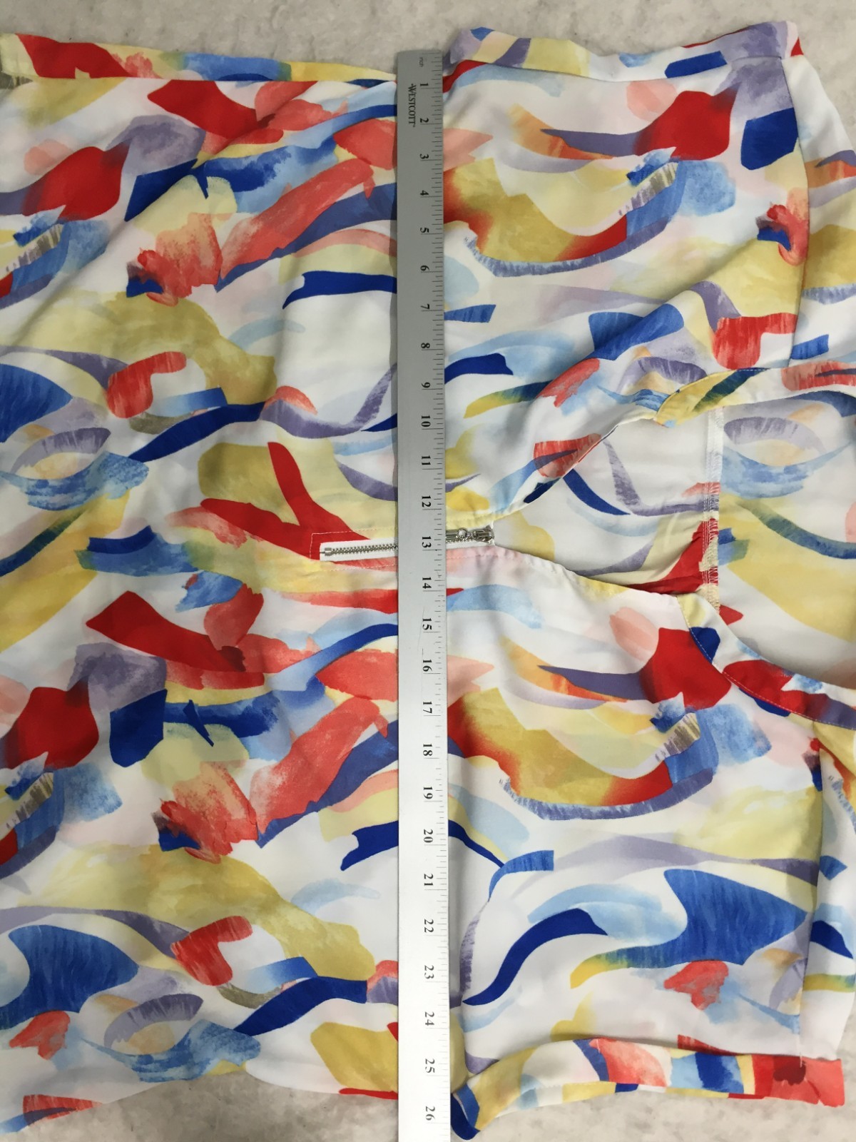 89th + Madison Blouse Womens XL Multicolor Wavy Sleeveless 1/4 Zip V Neck