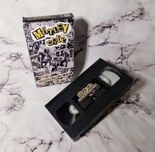 MOTLEY CRUE Decade of Decadence '81-'91 VHS Kassette Rock Metal Band - Bild 2 von 7