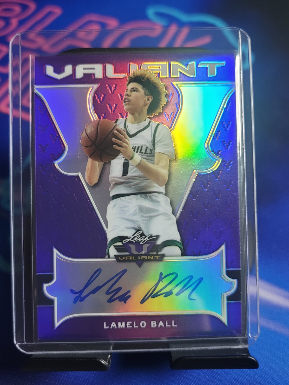 2018 LaMelo Ball Leaf Valiant Purple #/15 Rookie On-Card Auto