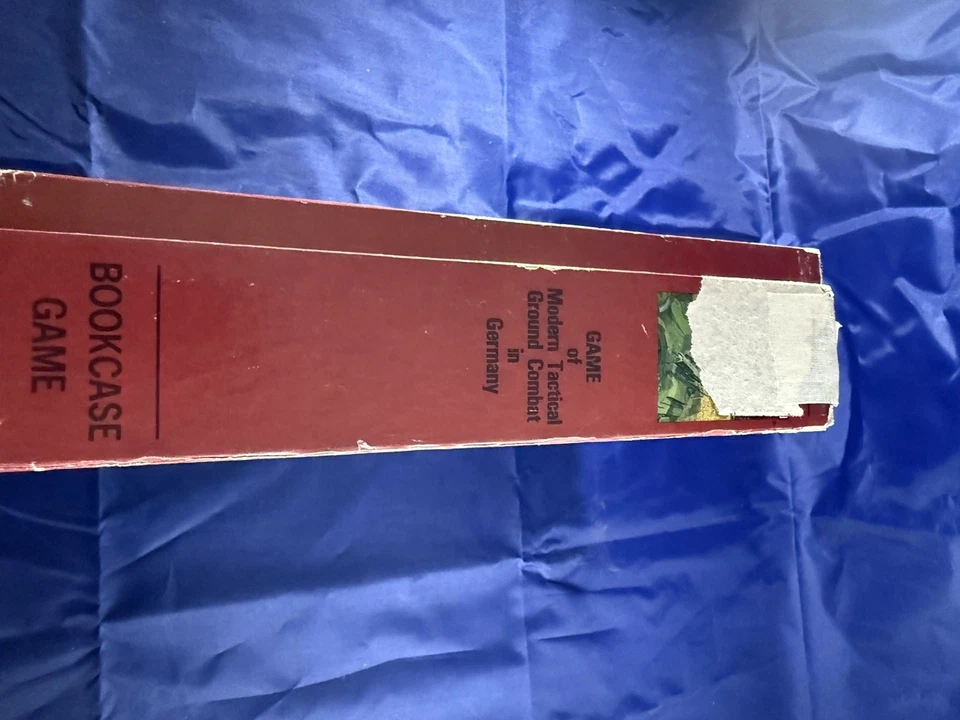 Avalon Hill MBT EL JUEGO DE COMBATE TERRESTRE TÁCTICO MODERNO EN ALEMANIA USADO Foto 4 de 4