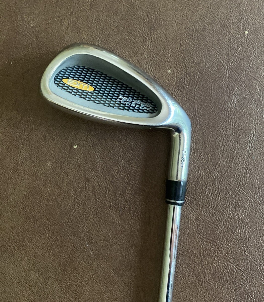 Ladies Lynx Black Cat 5 Iron Ladies Graphite Shaft Unbranded Grip Ladies Lynx Black Cat 5 Iron Ladies Graphite Shaft Unbranded Grip