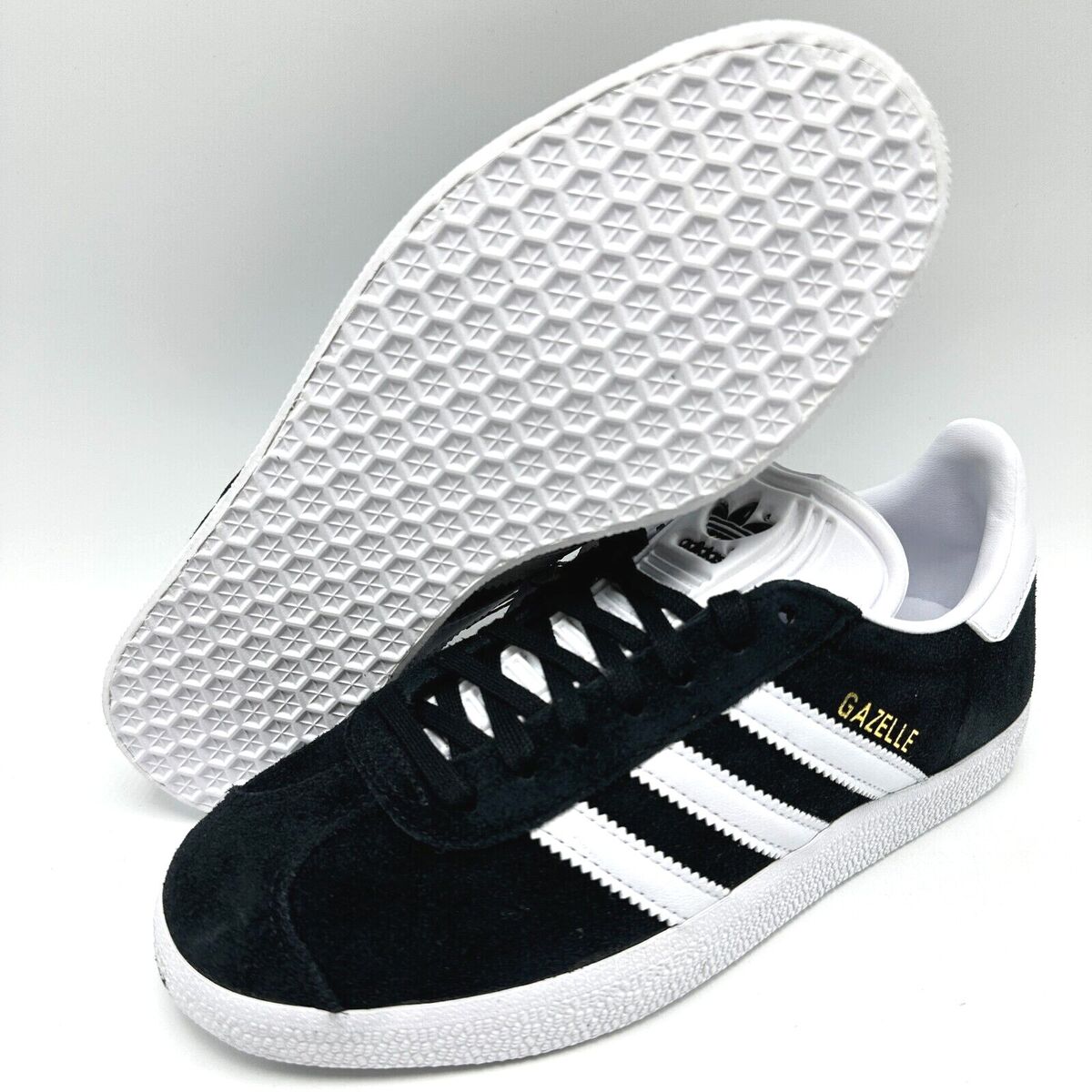 ADIDAS Originals Gazelle Core Black Cloud White Gold BB5476 ADIDAS Originals Gazelle Core Black Cloud White Gold BB5476