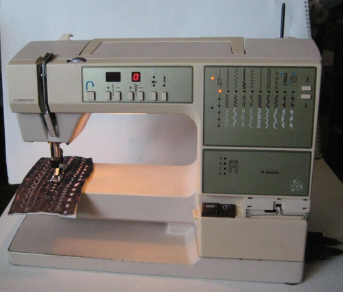 White 8410 Euroflair Computerized Sewing Machine with Original Manual - Picture 2 of 12