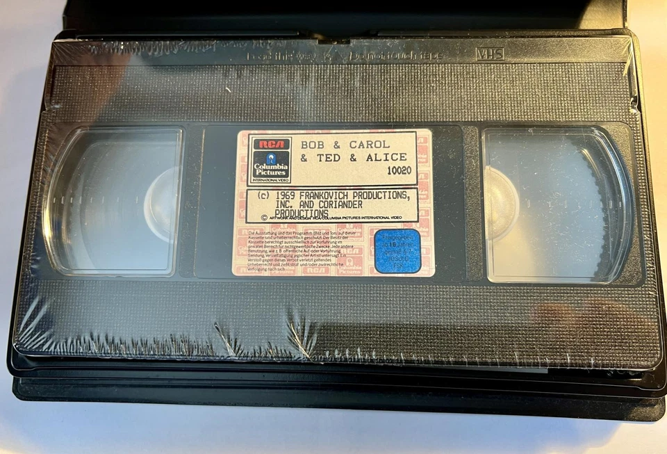 VHS "BOB & CAROL & TED & ALICE" Natalie Wood, Elliott Gould RCA NEU+OVP - Bild 2 von 2