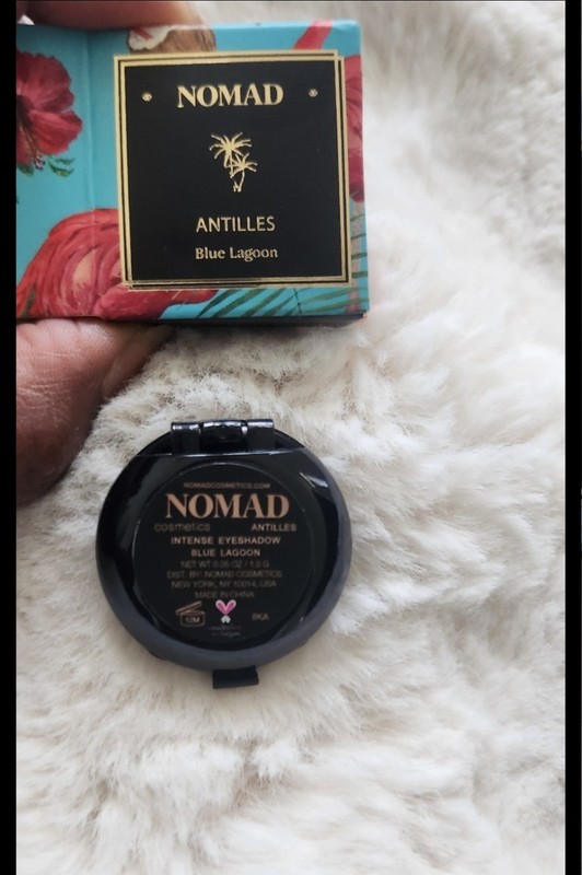 NEW Nomad Antilles Vibrant Blue Eyeshadow