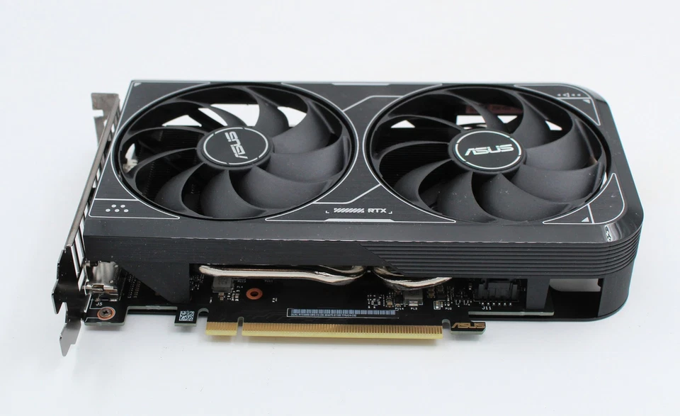 Carte graphique Asus GeForce RTX 4060 8 Go GDDR6 DUAL - Image 3 of 4