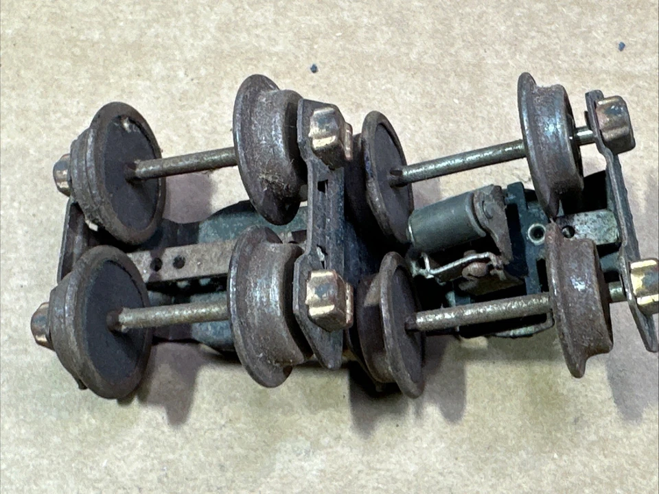 LOTE DE 15 PEÇAS DE RODAS DA SÉRIE LIONEL - Imagem 3 de 4