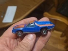 BEEAKAWAY BUCKET RED LINE HOTWHEEL  1973 BLUE