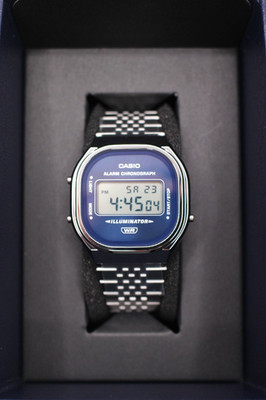 Casio Classic A140WE-2AJF Digital Quartz Unisex Watch Silver Case Navy Dial