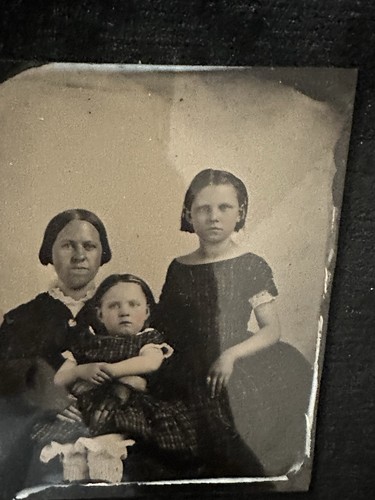 Antique Glass Photo Victorian Mother & Children - Picture 2 of 4