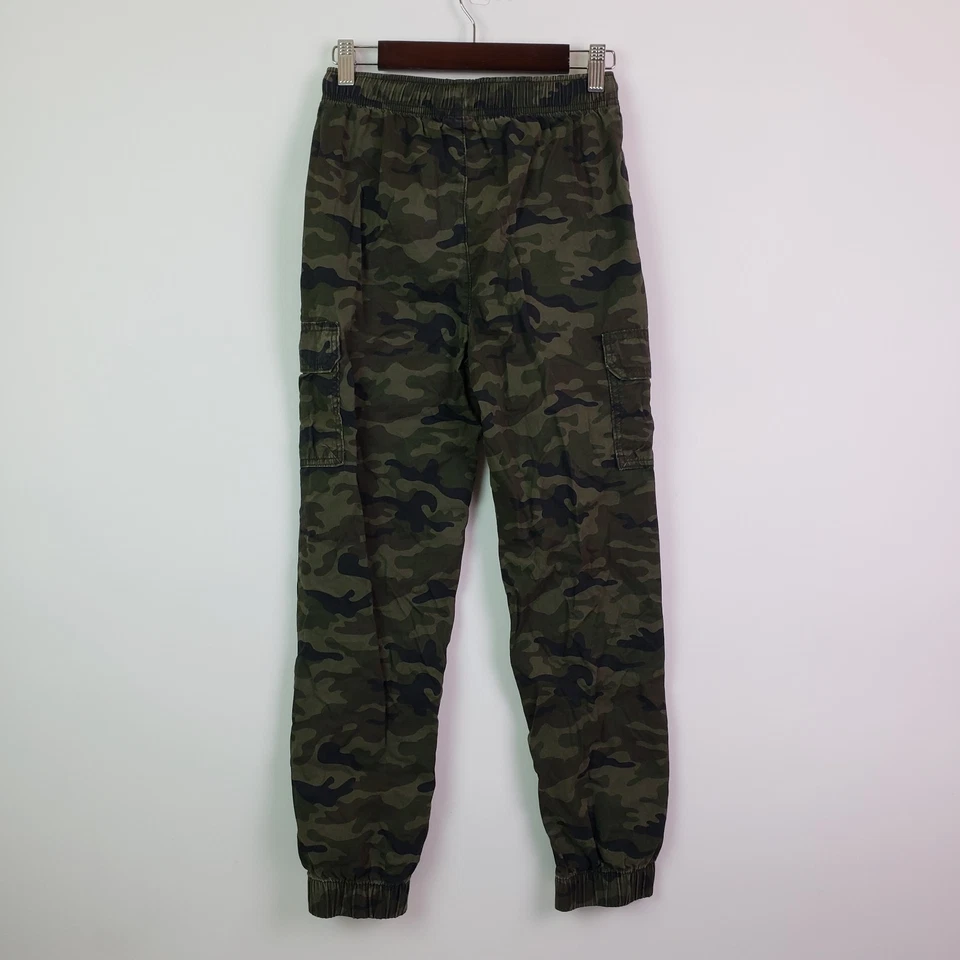 Pantalones de chándal informales con cordón camuflados verdes talla 12 Jumping Beans para niños Foto 3 de 4