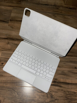 Apple Magic Keyboard for 12.9