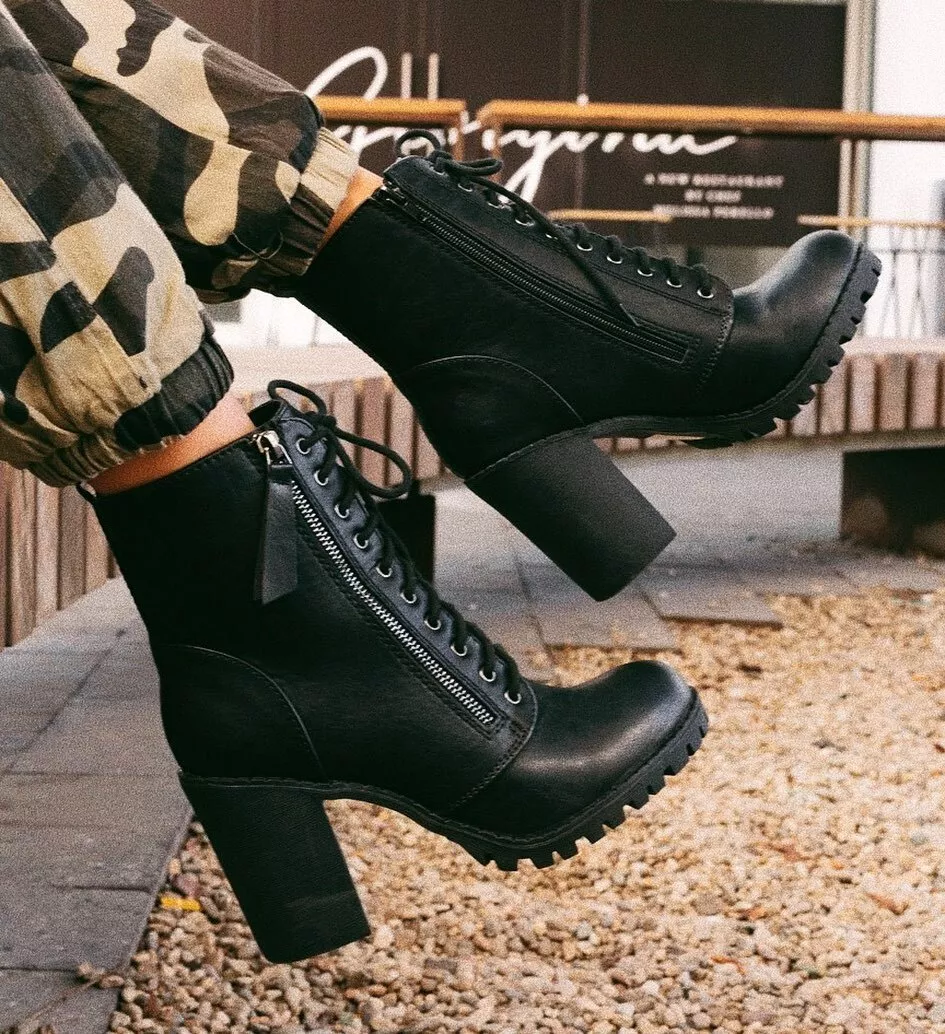 Women's Boots: Booties & Heeled Boots